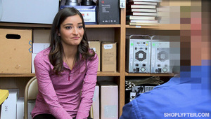 cycata laska ma słodki otworek