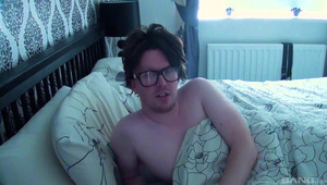 młodsza ze starszą blondyną