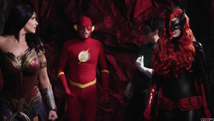 kimberly costa zabawiła się sama a później z kolegą