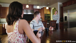 chcą być zerżnięte jak bure suki