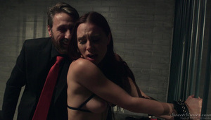 penetruje gładką pipkę siostry