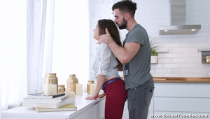 silikonowa suczka na dwóch penisach