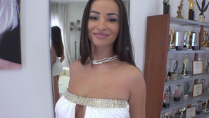 pojemna sex murzynka lubi podwójną penetrację