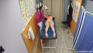 widać że woli ruchać jej cycatą mamcię