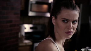 ruchają się pod daszkiem