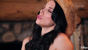 japońska okularnica zaskoczona sytuacja