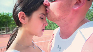 blondyna głęboko przerżnięta