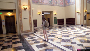 gorąca laka wylizała jąderka