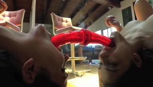 andi i holly w trójkącie