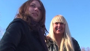 koleżanki i napaleni faceci