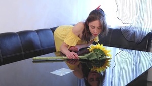 młoda azatycka dupeczka