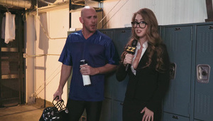 gruba mamuśka posuwana w kibelku