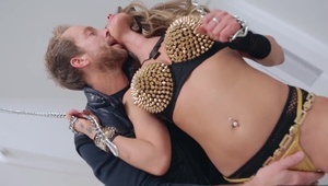 zastosował inną formę nauki