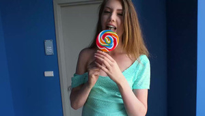 wypięła się a on ją porządnie rucha