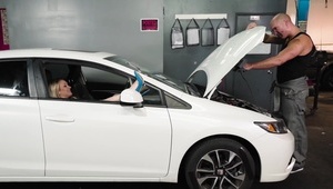 penis zabawia cipkę i dupkę