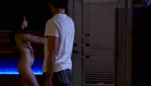 gość dyma dwie latynoski