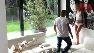 wyruchał jego dziewczynę za hajs