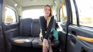 szatyneczka i jej mokra cipka