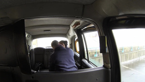 riley reid i jej fajnie poruszające się piersi