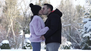 długonoga melinda jest rżnięta na stojaka