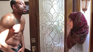 mega seksowna blondi przy rurze