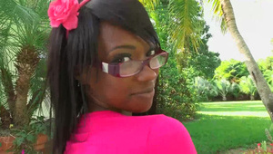 latina cięta przez czarnego kutasa