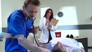 panie wypieściły pipkę młodej laluni