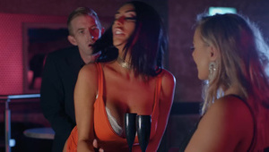 seksowna i stylowa wyruchana na dwa baty