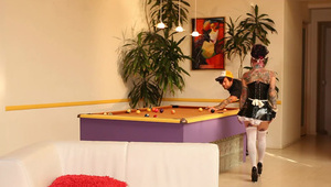 małolaty skaczą na kutasie