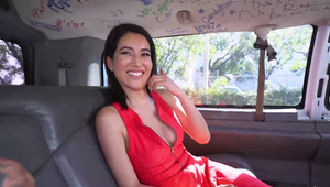 dostały pieniądze za mała rozkosz