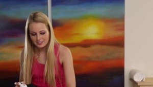 blondi rucha się z maszyną