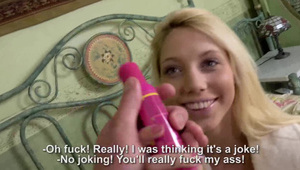 taksówkarz wozi tylko cycate sikoreczki