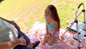 lodzik i seks z boską blondi od tylca