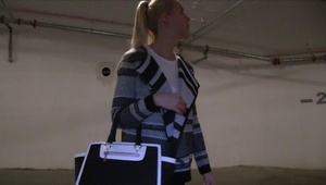 blondynki i seks zabawka