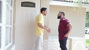 azjatka uwielbia lizać jej stopy