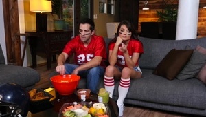 gorąca blondyna wyruchana w tyłek