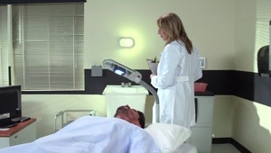 z młodą laską można odkryć analne przyjemności