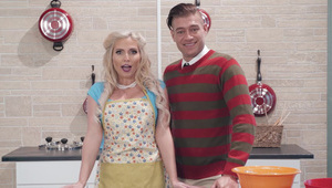 laska zarzuca swoją bladą dupeczką