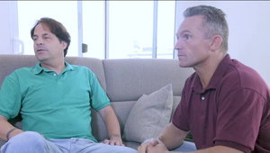 ostro wydymał mamuśkę i córkę