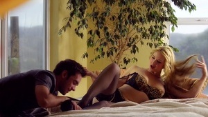 dwie laski i ostry kochanek