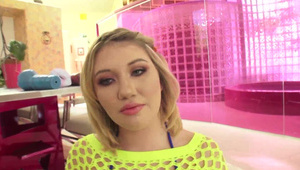 wachlarz pieniędzy zawsze gwarantuje dymanie