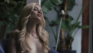 facet dogadza dwóm paniom