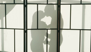 osiemnastka lubi w dupcię i paluszkiem po cipce