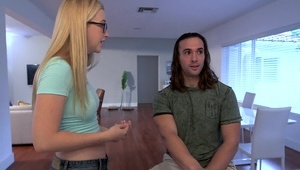 studentka super laska słodko ujeżdża pałę