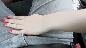 gorące lesbijki wycałowały jej dupsko