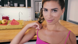 nastoletnia dziwka uwielbia połykać