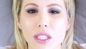 seksowne zabawy w łóżku