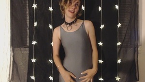 seksik z naturalnymi niuniami