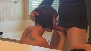 wchodzi w jej cipeczkę od tyłu