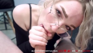 mamusia i jej zabawki